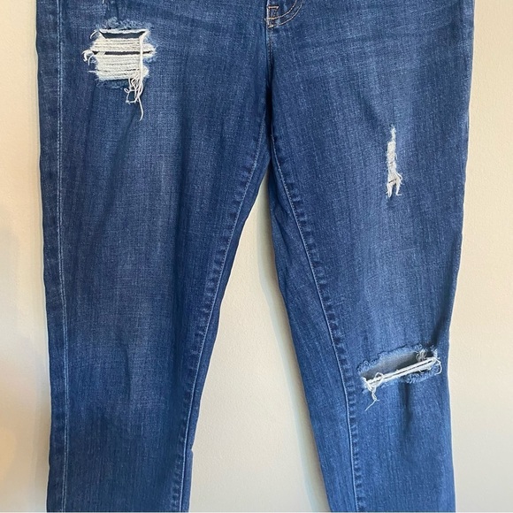 Talbots Jeans Size 8 Flawless Distressed Denim Jeans - Picture 7 of 16
